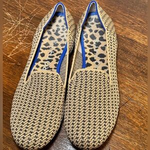 Rothy’s Gold Houndstooth Loafer. Size 8. Excellent Condition!